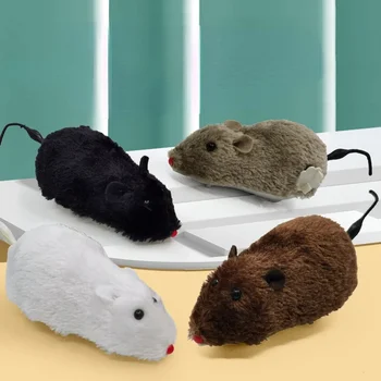 Topla i kreativno zabavna pliš igračku-miš radi na paklene opruge