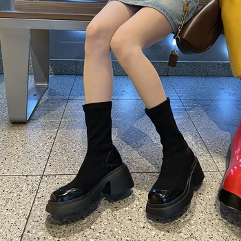 Zimske ženske cipele na platformu i debelim petama s okruglim vrhom, parhet elastične cipele, crne ženske cipele od prave kože bez spajala s dugom cijevi